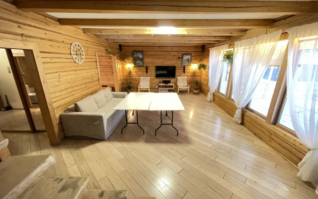 Коттедж Белый Дом