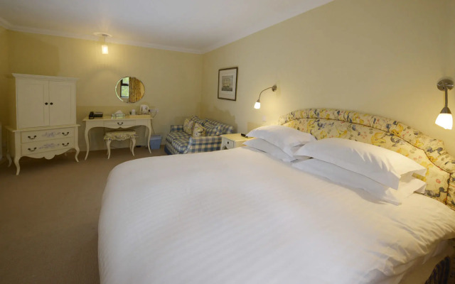 Factors Inn & Cottage