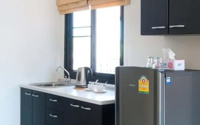 Suporn Lakeview Serviced Apartment & Homestay