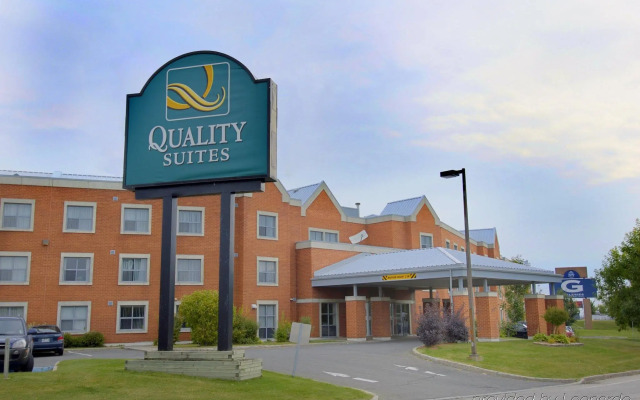 Quality Suites Quebec