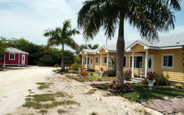 Country Cove Inn