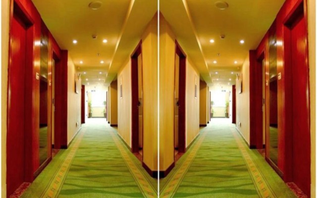 GreenTree Inn Shenzhen Kengzi Town Express Hotel