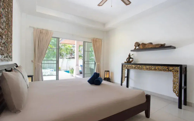 Tropical Thai Style 4BR Pool Villa Fanny