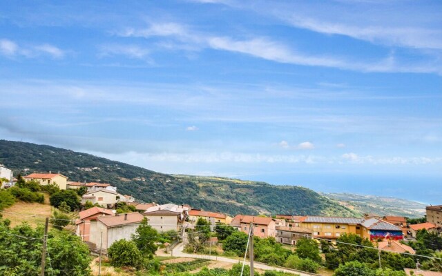 Stunning Apartment in Falerna With 2 Bedrooms and Wifi