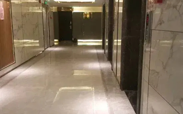 Apple Leisure Apartment (Linyi Lunanxin International Shop)