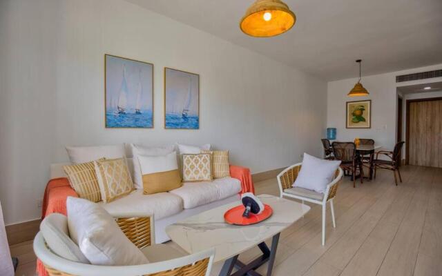 New 1 Bedroom with Beach access & Pool - NB302
