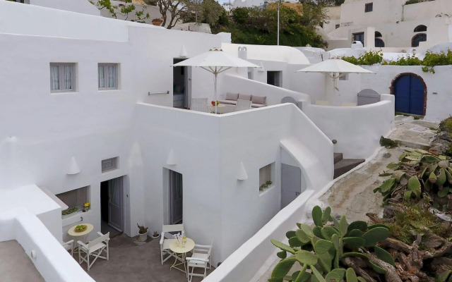Naftilos Houses