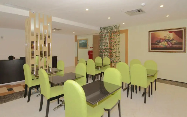 Airy Nagoya Raden Patah Libra Centre Batam