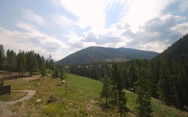 Pines Condominiums in West Keystone by Key to the Rockies