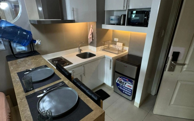 Elegantly designed Condominium in QC