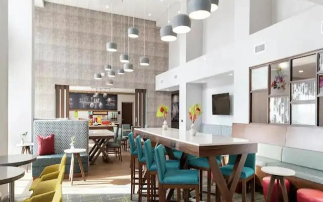 Hampton Inn by Hilton Richwood Cincinnati South