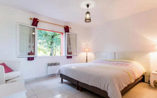 Gîte Pont-Saint-Martin, 4 pièces, 6 personnes - FR-1-306-986