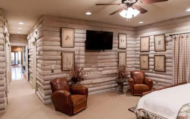 Live Oak Bed And Breakfast
