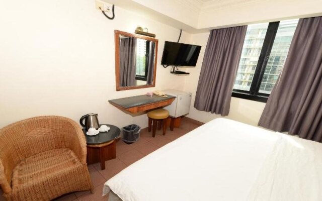 Hotel Compass(SG Clean, Staycation Approved)