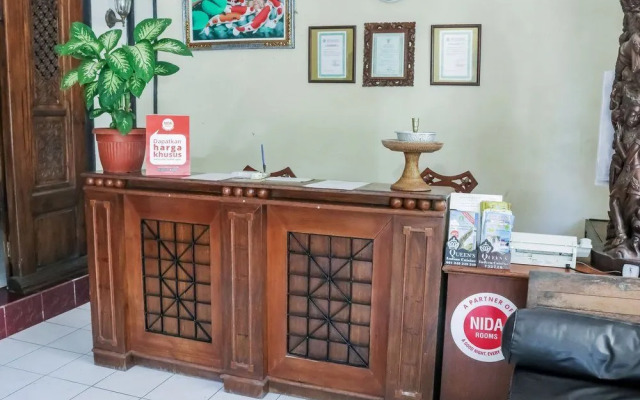 RedDoorz near Duyung Beach Sanur