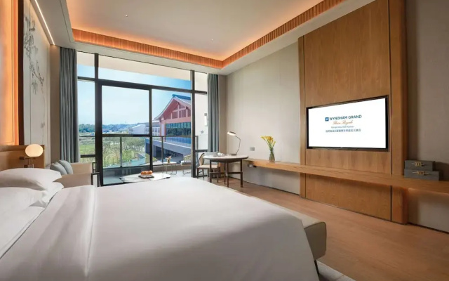Wyndham Grand Plaza Royale Xiangai Mountain Fuzhou