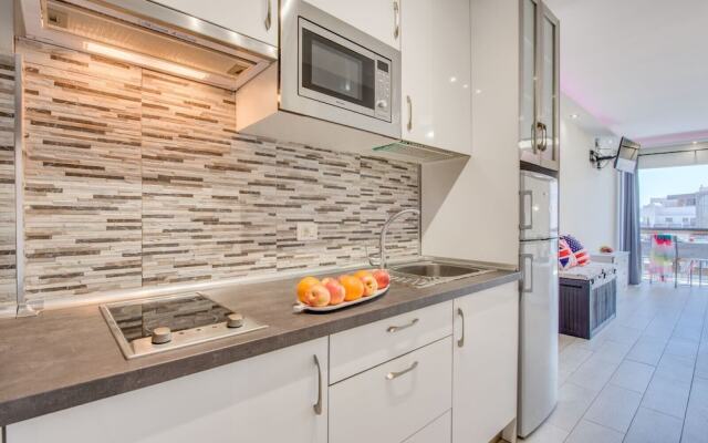 733. Wonderful Studio in las Américas! Wi Fi Free!