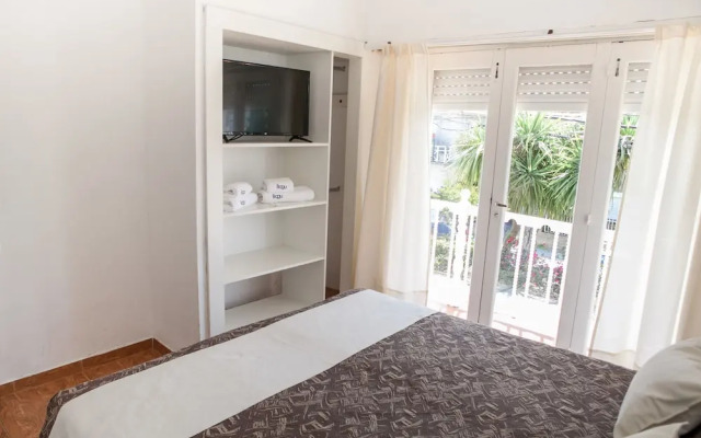 Bagu Playa Grande Hotel
