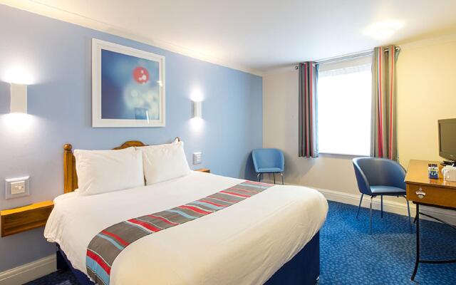 Travelodge Cardiff Airport