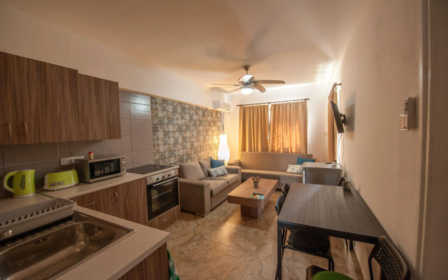 Ha.De.Co. Holiday Apts -Apartment B