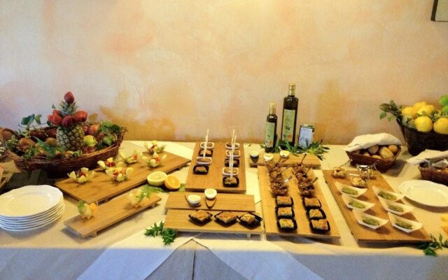 Gole Alcantara Botanical & Geological Park Argoturismo Il Borgo