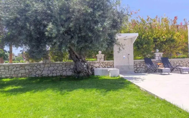 Rhodes soul luxury suites