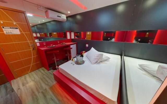 Motel Fantasy 4