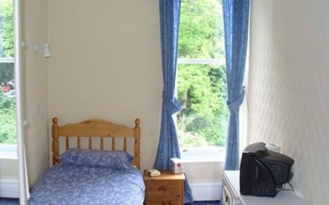 Harewood Lodge Guest house