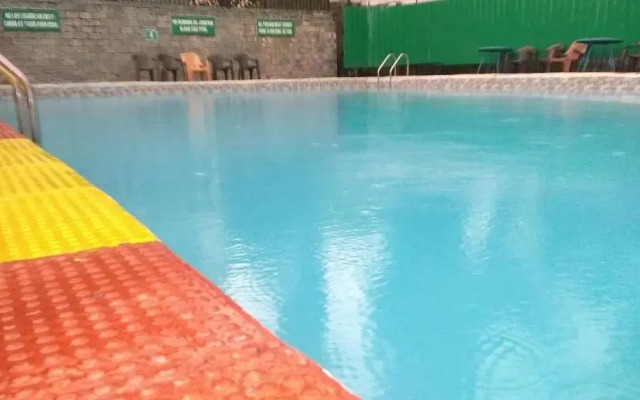 OYO 7026 Highland Village Resort