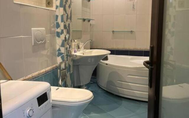 Apartament Theta- langa centru, cada hidromasaj