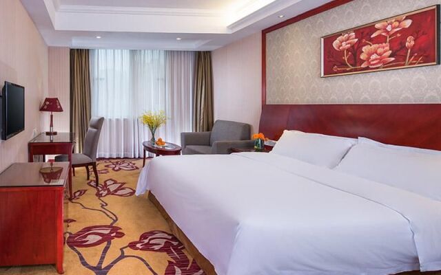 Vienna Hotel Shenzhen Bao'an Chuangye Road