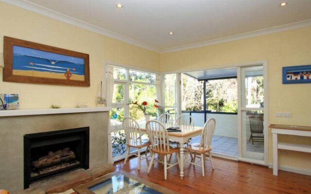 Whale Beach Bed & Breakfast