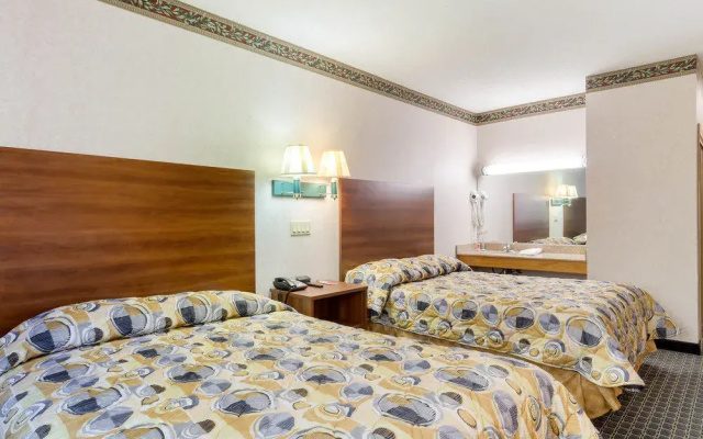 Econo Lodge West Springfield