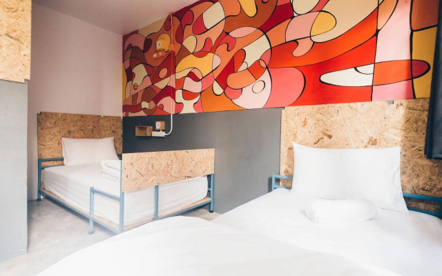 Bed Hostel