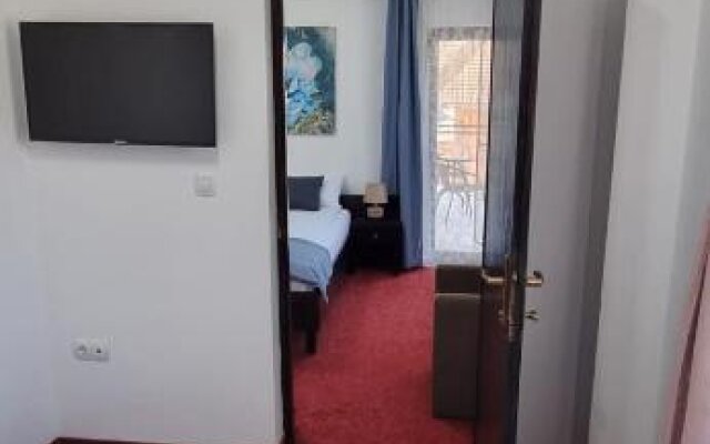 RIA Room - Apartemente 9
