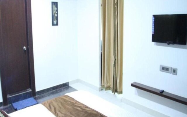 Abinand Grand
