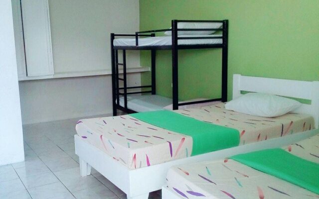 Night & Day Inn
