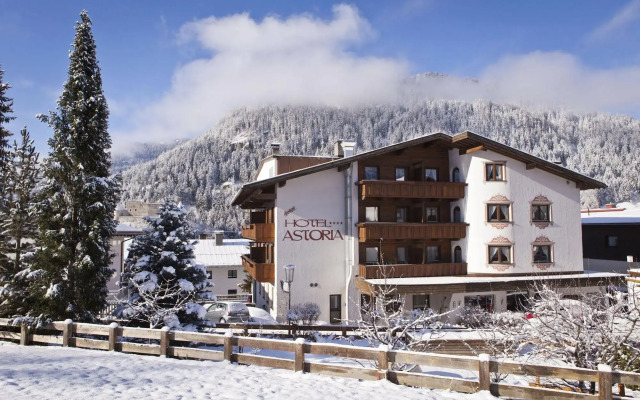 Abenteuerhotel Astoria