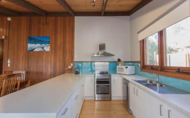 The Lakefront 69 Townsend Street