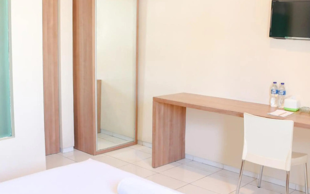LeGreen Suite Waihaong – Guest Rooms – Ambon