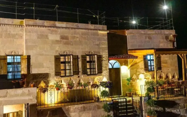 Valley Inn Cave Hotel