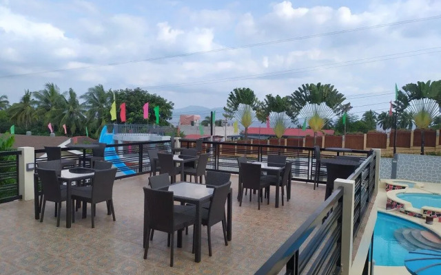 Seascape Resort