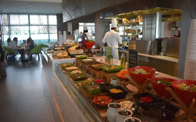 Novotel Seeb