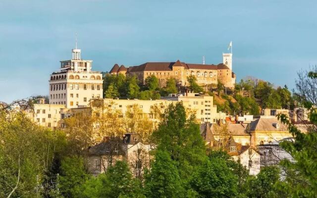 Zlata Ladjica Boutique Hotel