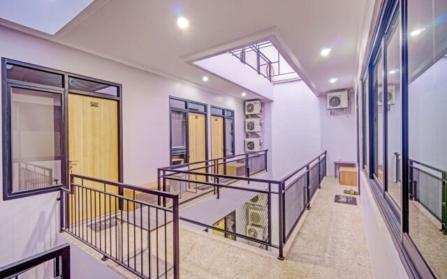 Capital O 93068 D Twinz House Syariah