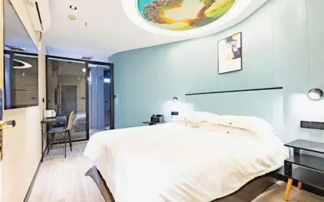 Pebble Motel (Shanghai Pediatric Hospital Lianhua Road Subway Station Branch)