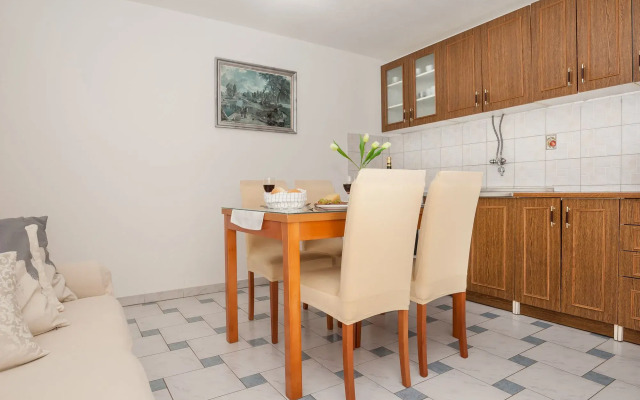 Ratac Apartments
