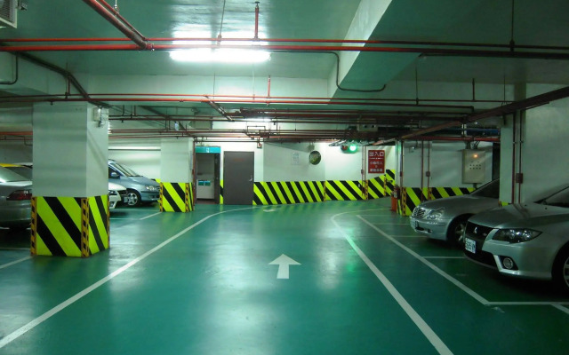 Shihzuwan Hotel - Kaohsiung Station