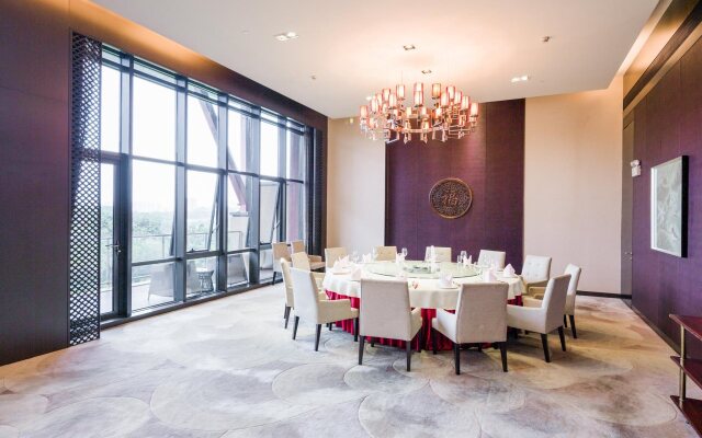 Shenzhen Castle Golf Hotel