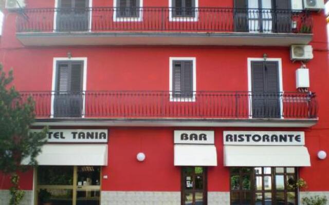 Hotel Tania